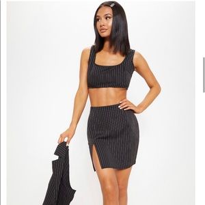 PRETTYLITTLETHING SET